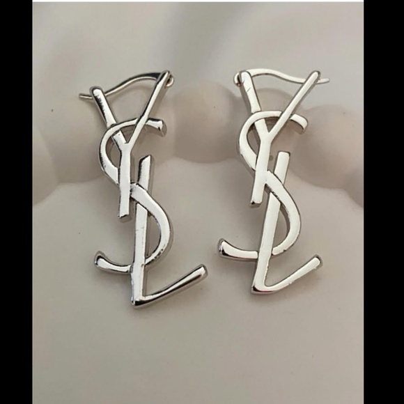Fashionable earrings with monogram in silver tone - Picture 1 of 5